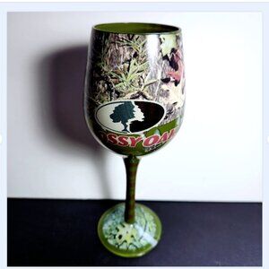 Mossy Oak Wine Glass Camouflage Hunting 14oz Tall Stem Green Man Cave She Shed